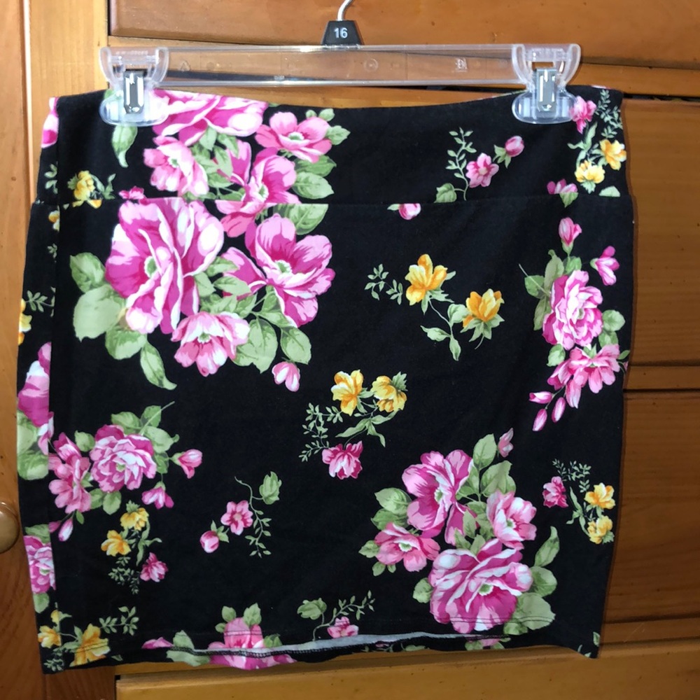 Floral Pencil Skirt